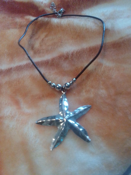 Silver Starfish Leather Necklace